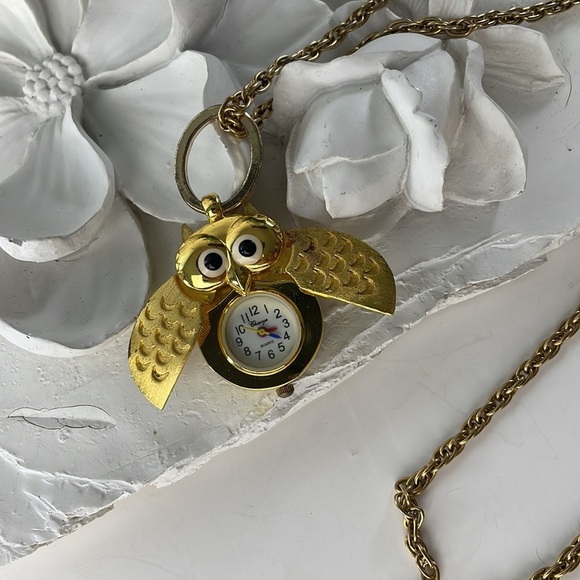 Vintage Cute Owl Watch Necklace - Picture 5 of 11